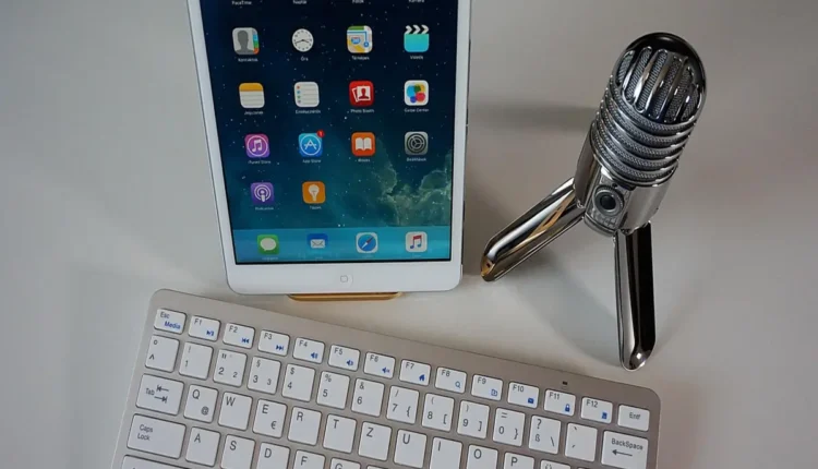 YouTube lança IA no Shorts, dublagem automática e novidades para podcasts e música