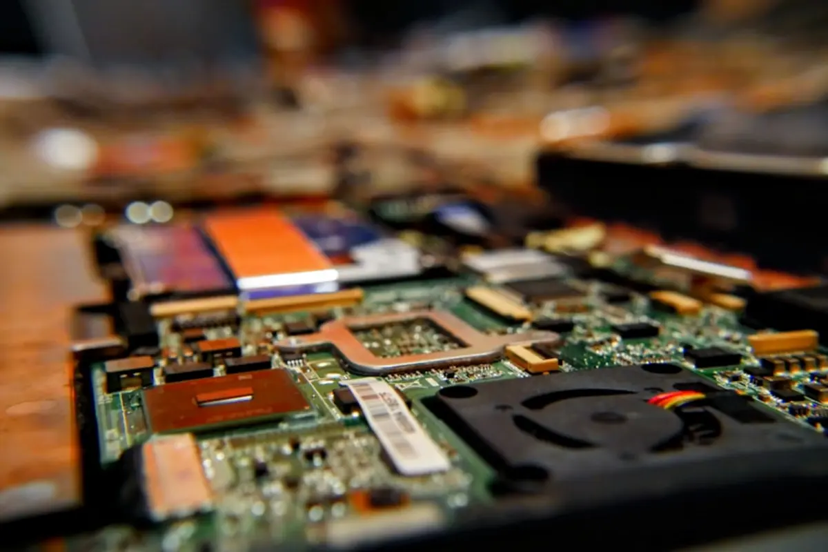 5 manutenções simples que evitam falhas na ventoinha do notebook