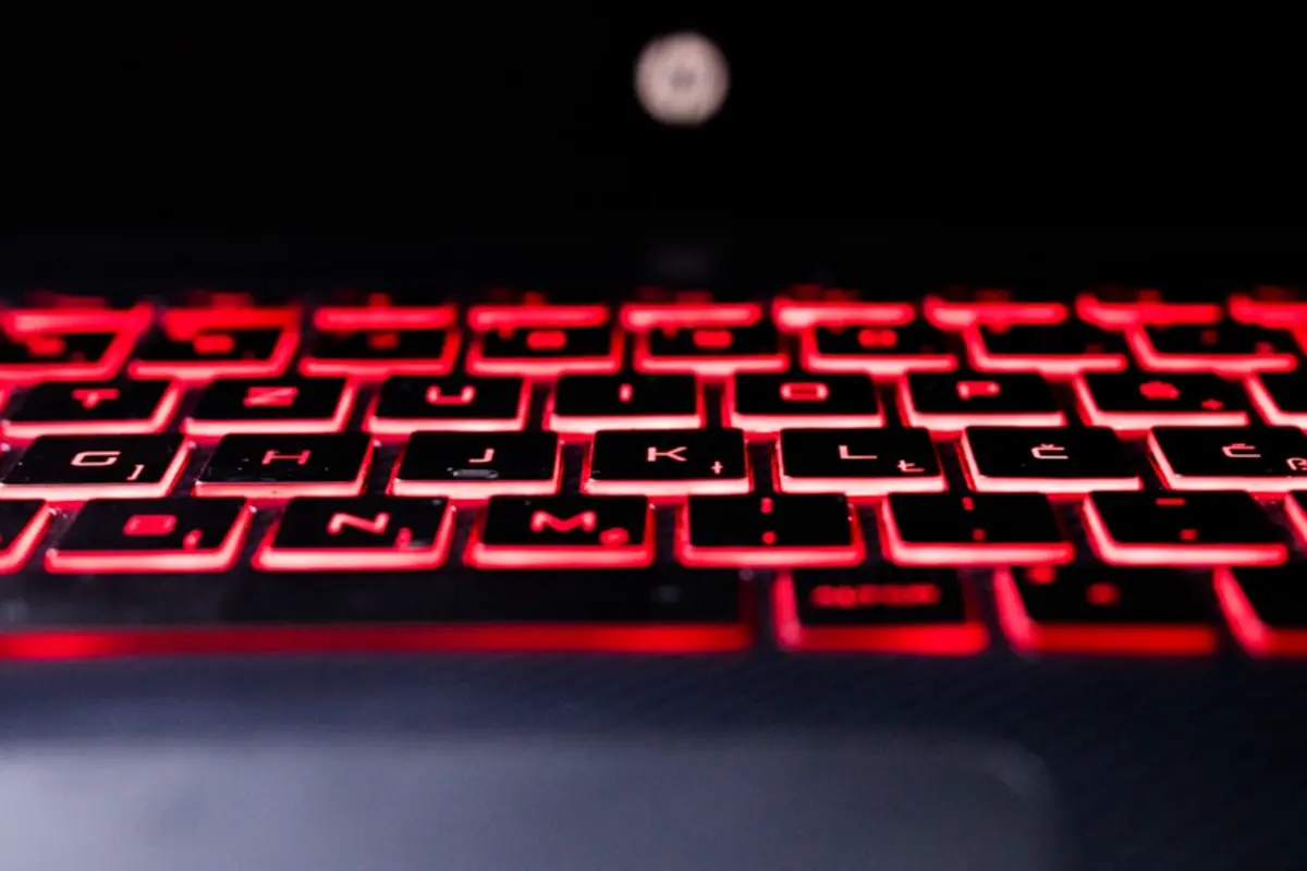 Notebook para jogos: qual configuração entrega mais FPS pelo menor preço