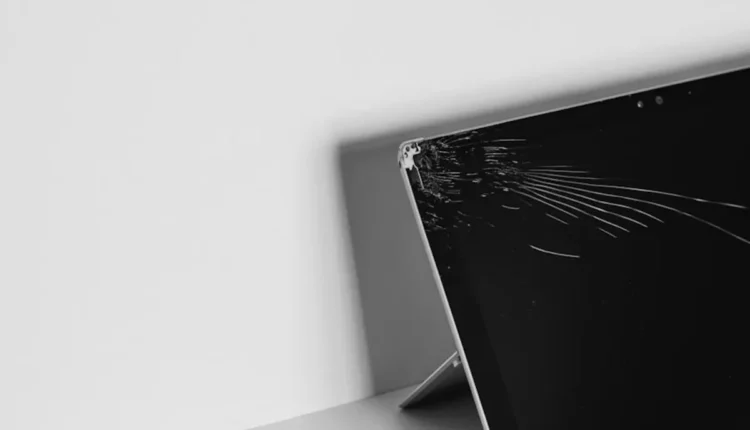 Tablets quebrados revelam um padrão curioso que ninguém comenta