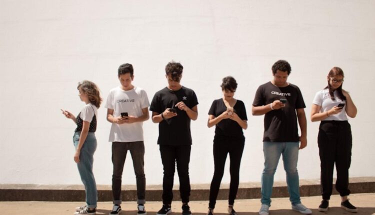 Anatel propõe habilitação digital obrigatória para uso seguro de celulares no Brasil